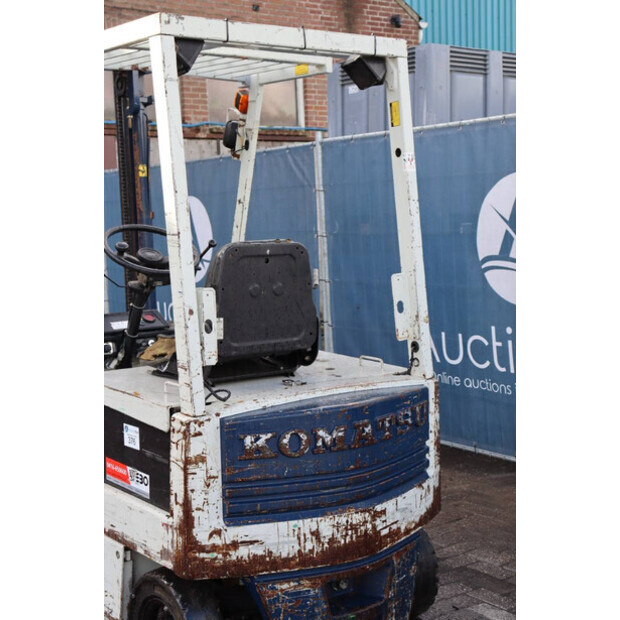 كوماتسو FB15-5-45586214