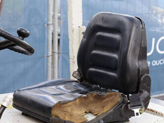 komatsu-fb15-5-1425283-45586218