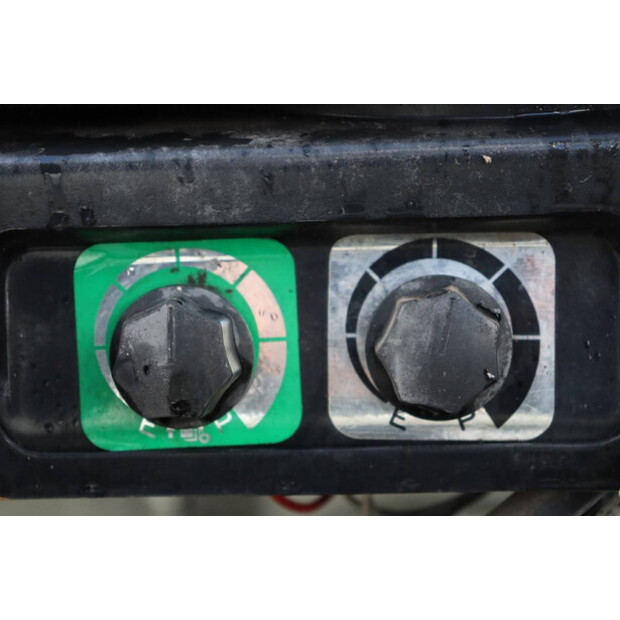 كوماتسو FB15-5-45586225