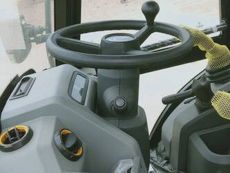 2025-jcb-3cx-1425313-45593728