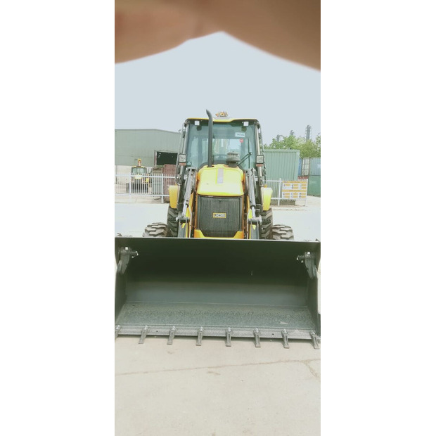 2025 JCB 3CX-45593732