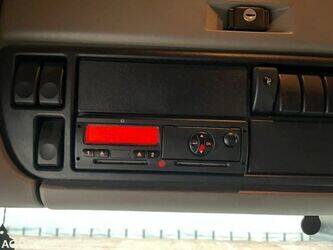 2010-daf-105-510-1425315-45599225