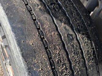 2010-daf-105-510-1425315-45599249