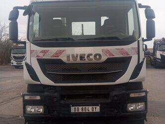 Image de Camion chargeur à crochet 2014 Iveco 260SY33