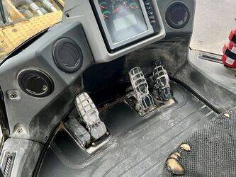 2011-caterpillar-980k-1425318-45599328