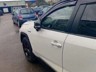 2020-toyota-rav4-1425319-45599356