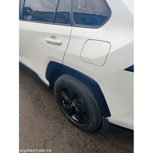 2020 تويوتا RAV4-45599359