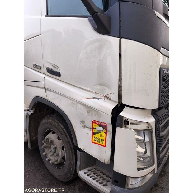 2020 فولفو FH-45599383