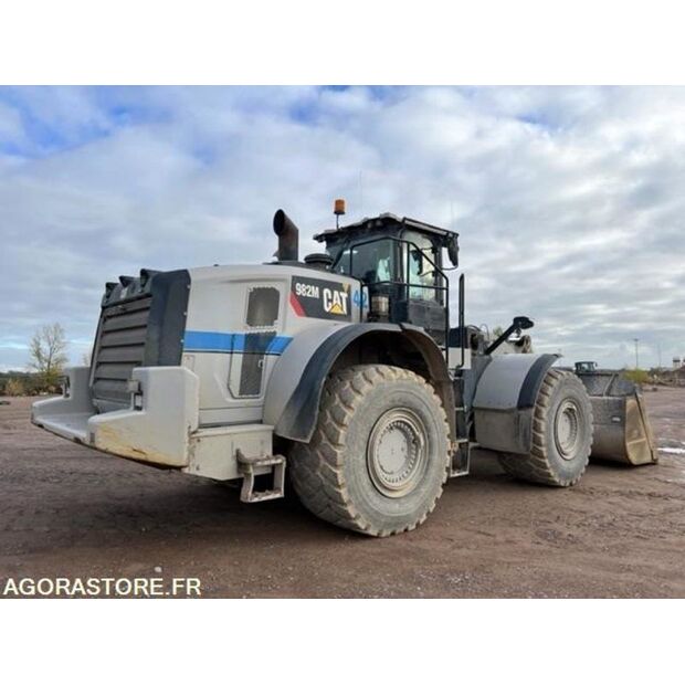 2017 كاتربيلر 982M-45599481