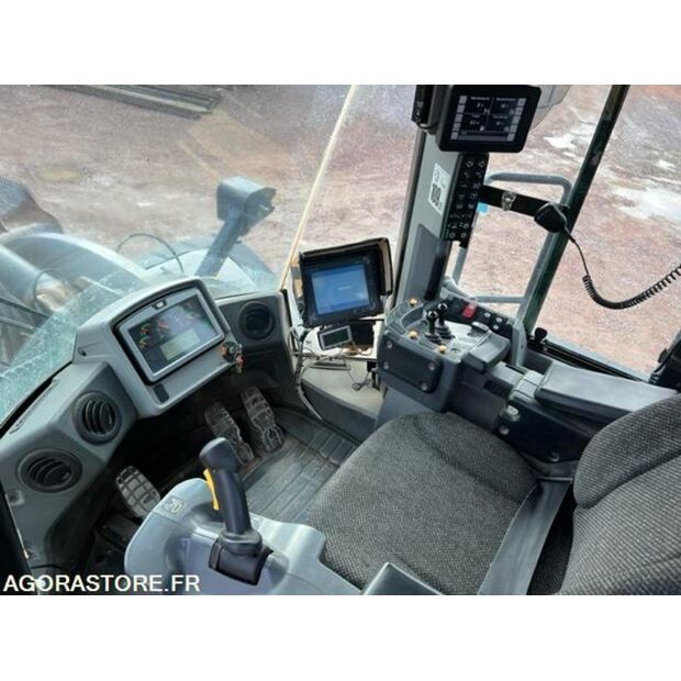 2017 كاتربيلر 982M-45599483