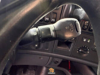 2012-scania-r480-1425329-45599587