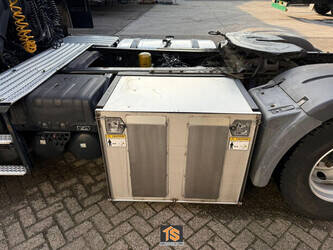 2014-man-tgx-1425331-45599618