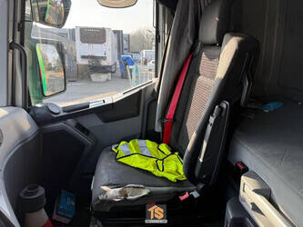 2014-renault-t430-1425334-45599677