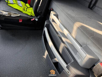 2014-renault-t430-1425334-45599678