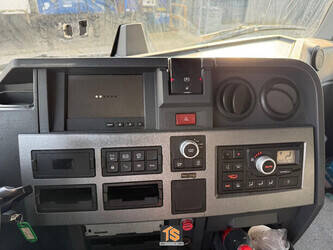 2014-renault-t430-1425334-45599679