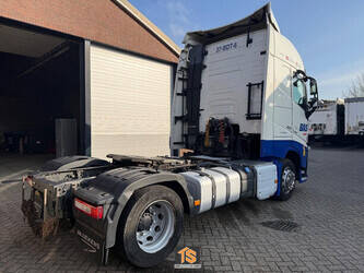 2014-volvo-fh-1425336-45599700