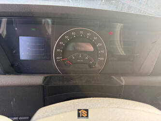 2014-volvo-fh-1425336-45599707