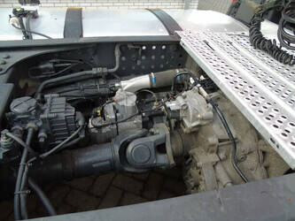 2017-mercedes-benz-actros-1845-1425339-45599766