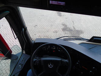 2017-mercedes-benz-actros-1845-1425339-45599786