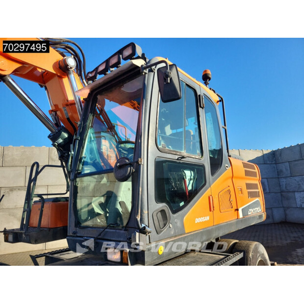 2016 دووسان DX170W-5-45599887