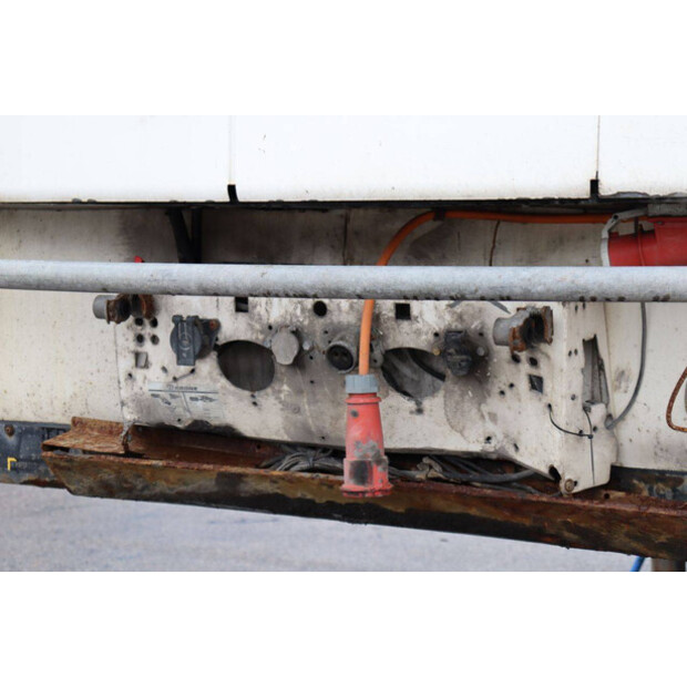 2015 كرون SD-45599960