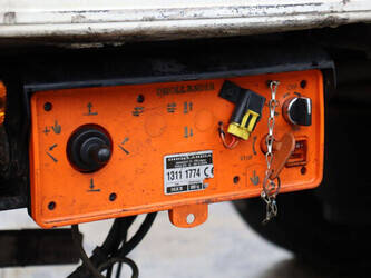 2002-htf-hzo32-45600949