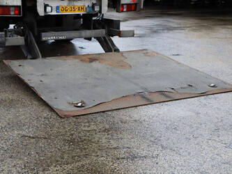 2002-htf-hzo32-45600963