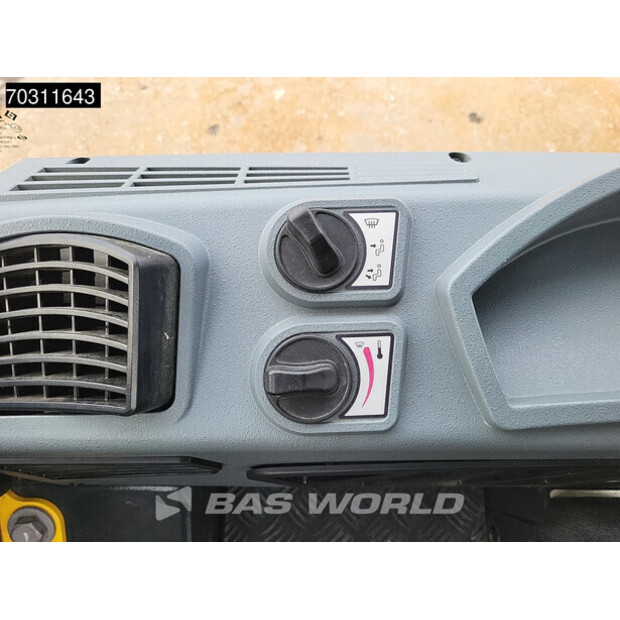 2020 بوماج BW177D-5-45601437