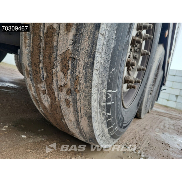 2020 كرون SD-45601494