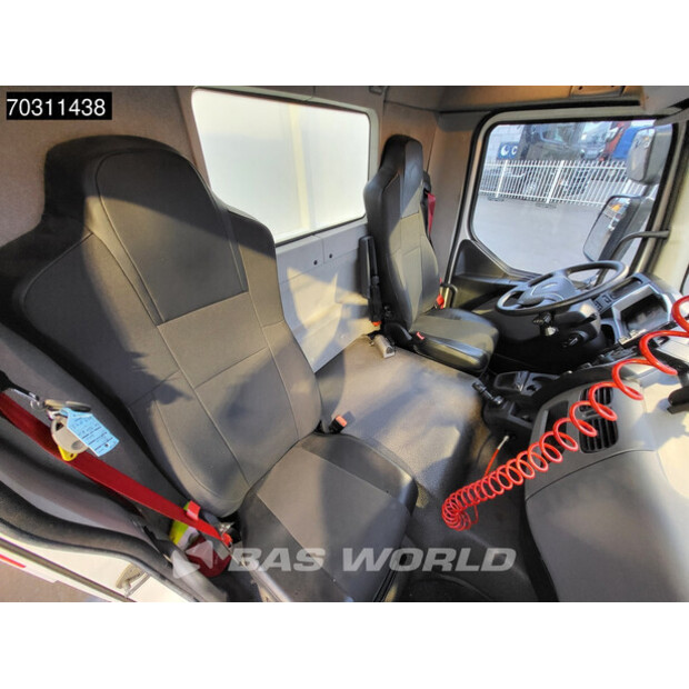 2020 Renault D210-45601694