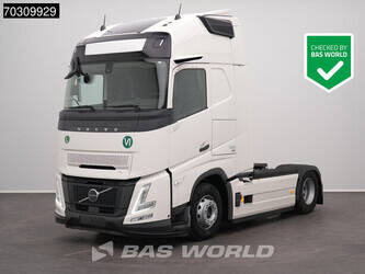 صورة ل شاحنات 2025 فولفو FH500