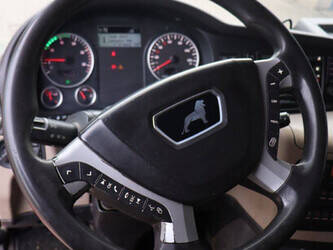 2017-man-tgx-1425388-45602063