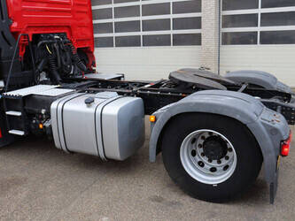 2017-man-tgx-1425388-45602075