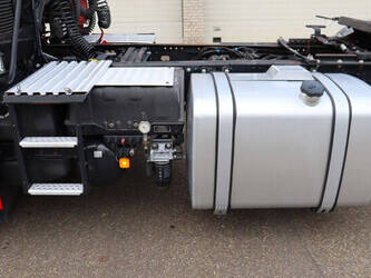 2017-man-tgx-1425388-45602078