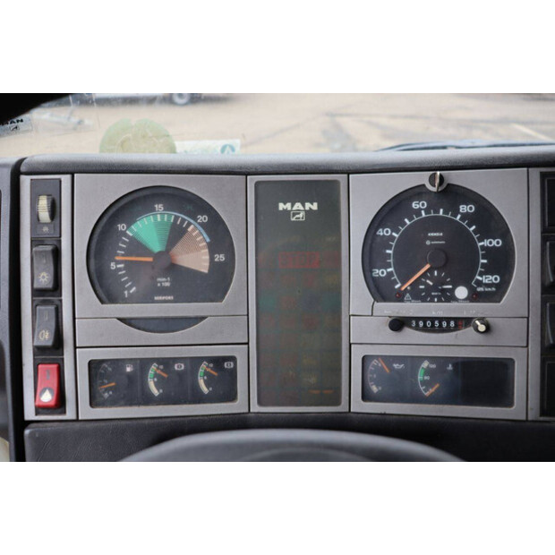 2002 مان 33.360-45602453