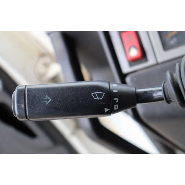 2002 مان 33.360-45602455