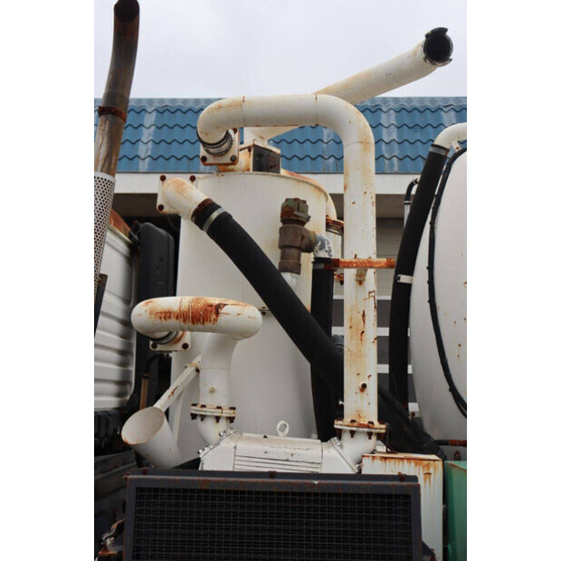 2002 مان 33.360-45602459