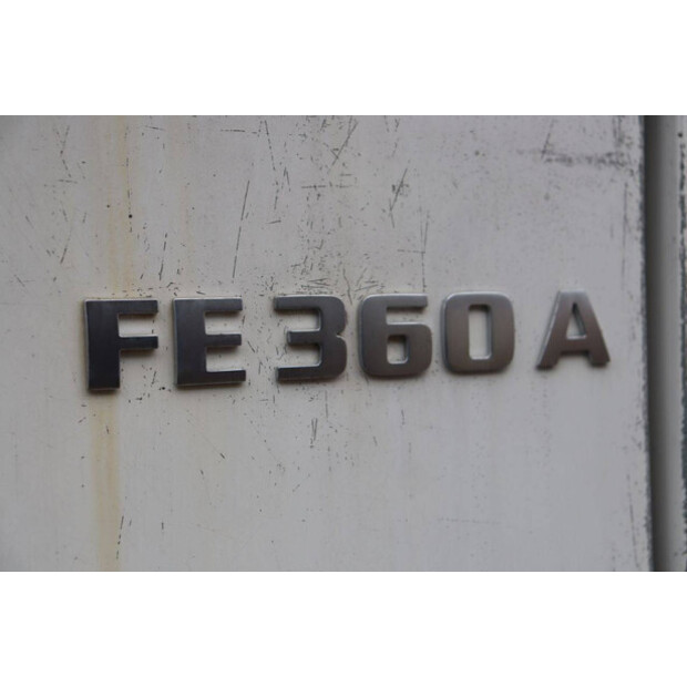 2002 مان 33.360-45602474