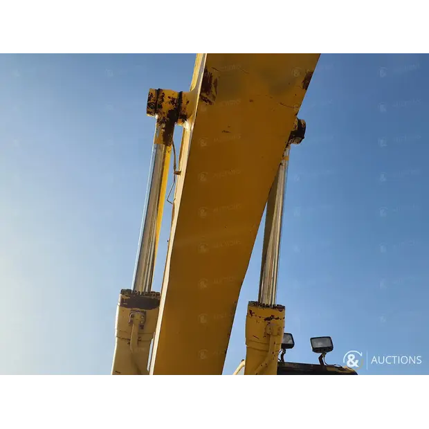 2017 Komatsu PC400LC-8R-45602638