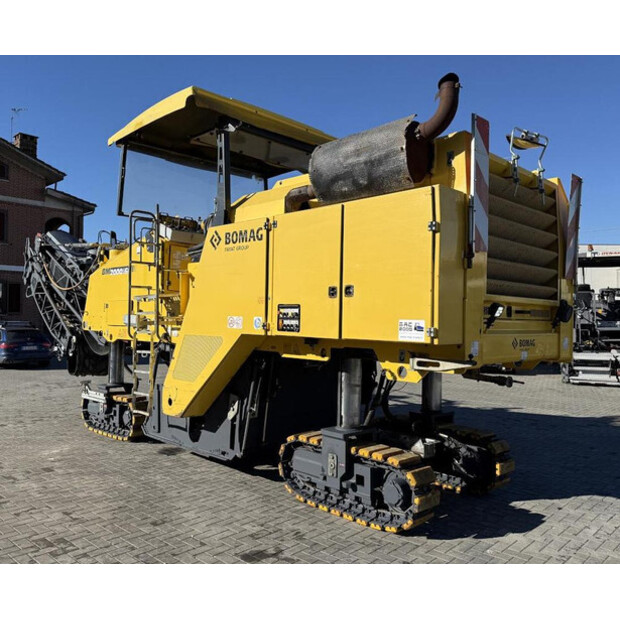 2016 BOMAG BM 2000/60-2-45602714