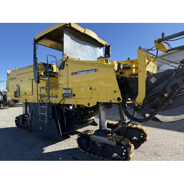 2016 BOMAG BM 2000/60-2-45602726