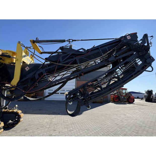 2016 BOMAG BM 2000/60-2-45602727