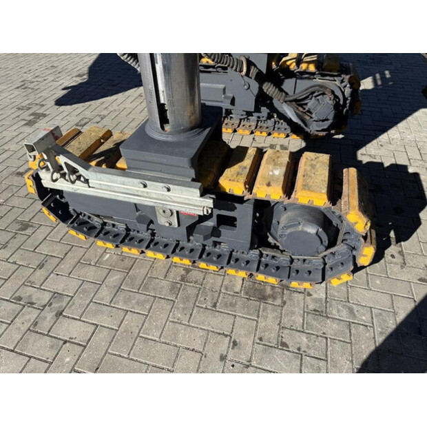 2016 BOMAG BM 2000/60-2-45602736