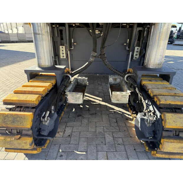 2016 BOMAG BM 2000/60-2-45602753