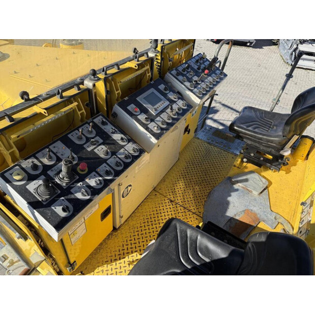 2016 BOMAG BM 2000/60-2-45602791