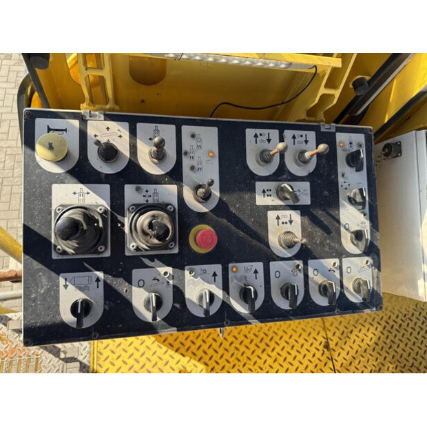 2016 BOMAG BM 2000/60-2-45602793