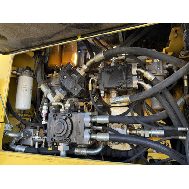 2016 BOMAG BM 2000/60-2-45602873