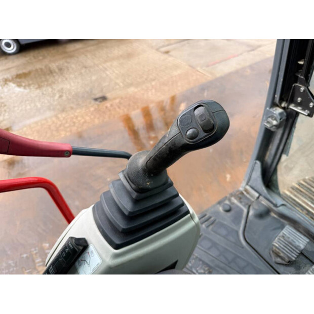 2015 KOBELCO SK300NLC-10-45603113