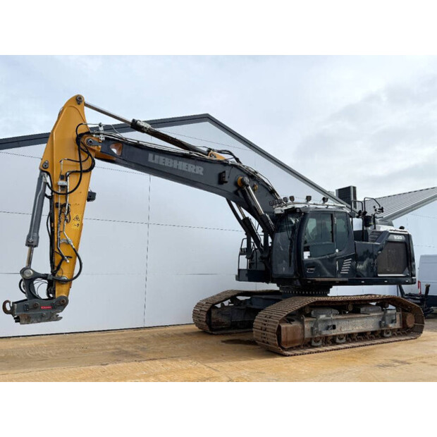 2020 ليبهير R930LC-45603155