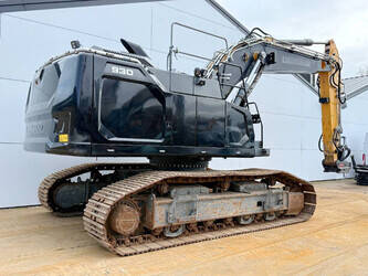 2020-liebherr-r930lc-45603159